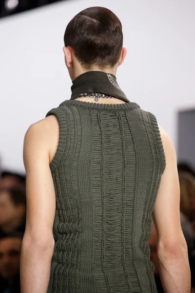 Look 39